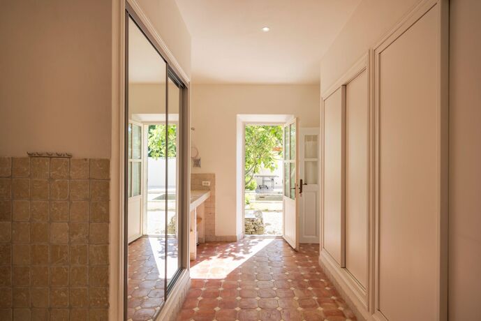 Mas de la Rose Blanche